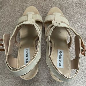 Steve Madden heel